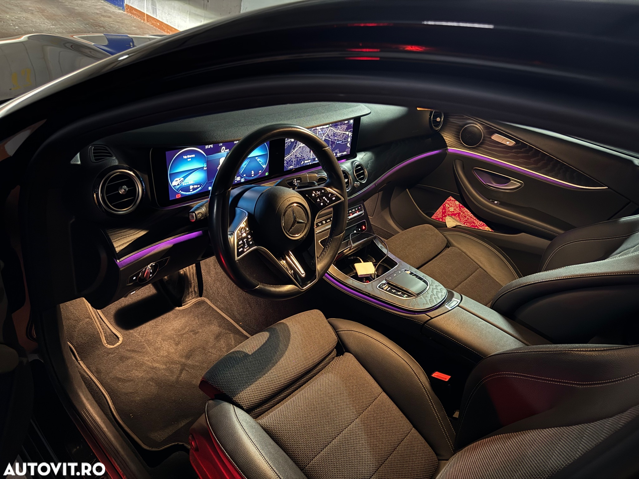 Mercedes-Benz E 220 d 4MATIC Aut. - 16
