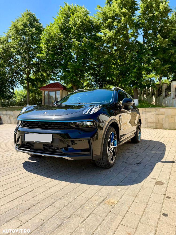lynk&co 01