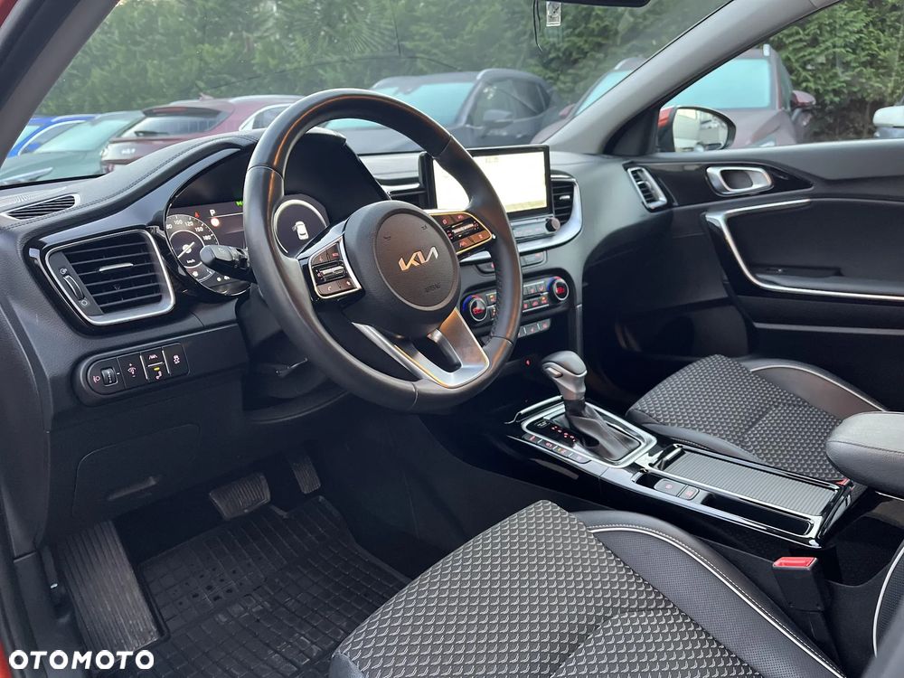 Kia XCeed 1.5 T-GDI Business Line DCT - 9