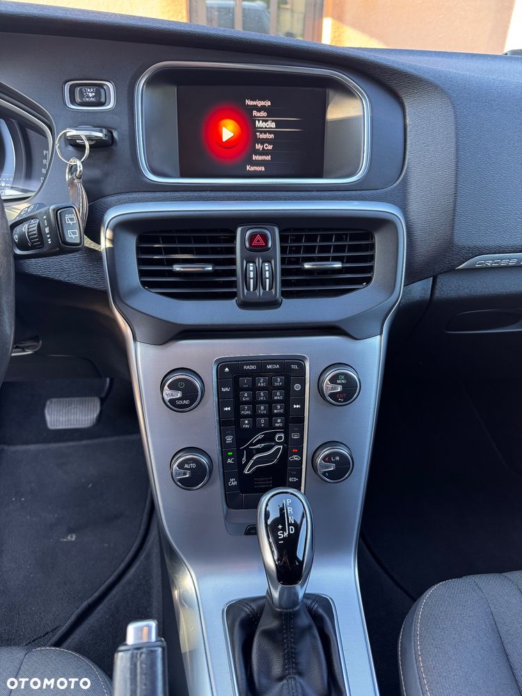 Volvo V40 Cross Country D2 Geartronic - 9