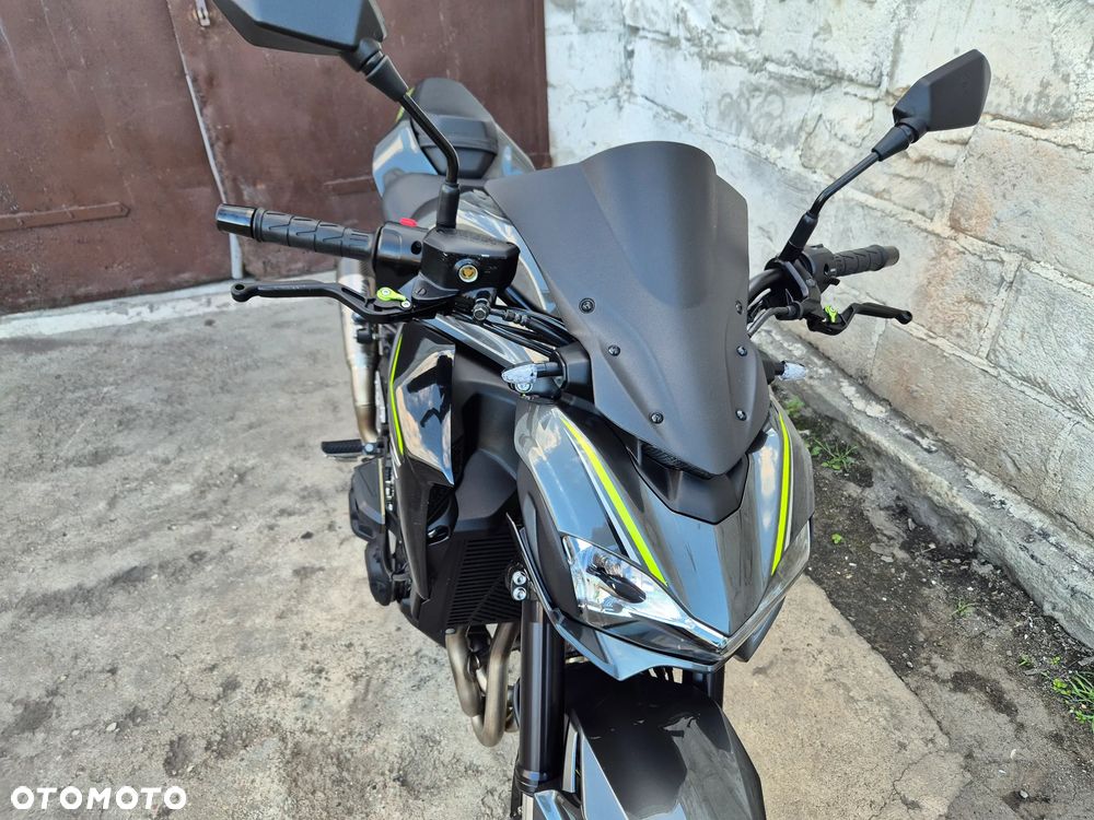 Kawasaki Z 900 - 17