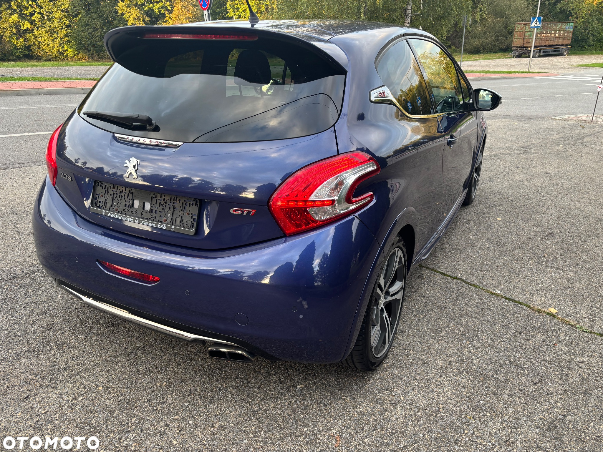 Peugeot 208 1.6 THP GTi - 10