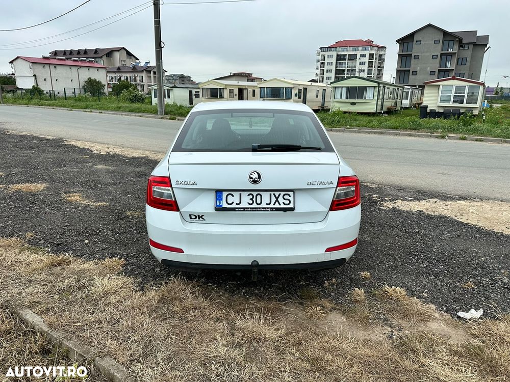 Skoda Octavia 1.4 TSI ELEGANCE - 6