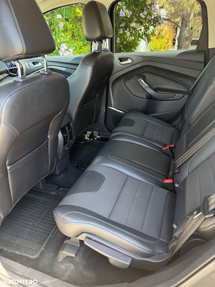 Ford Kuga - 5