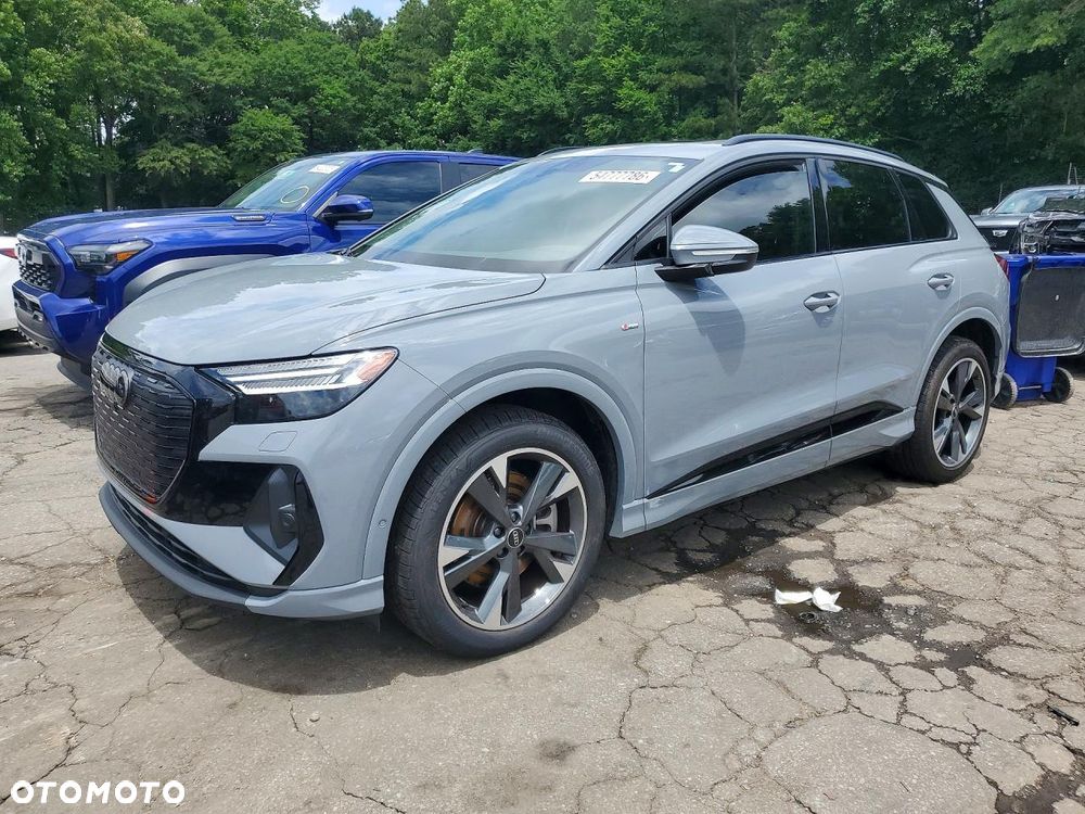 Audi Q4 e-tron 45 quattro - 1