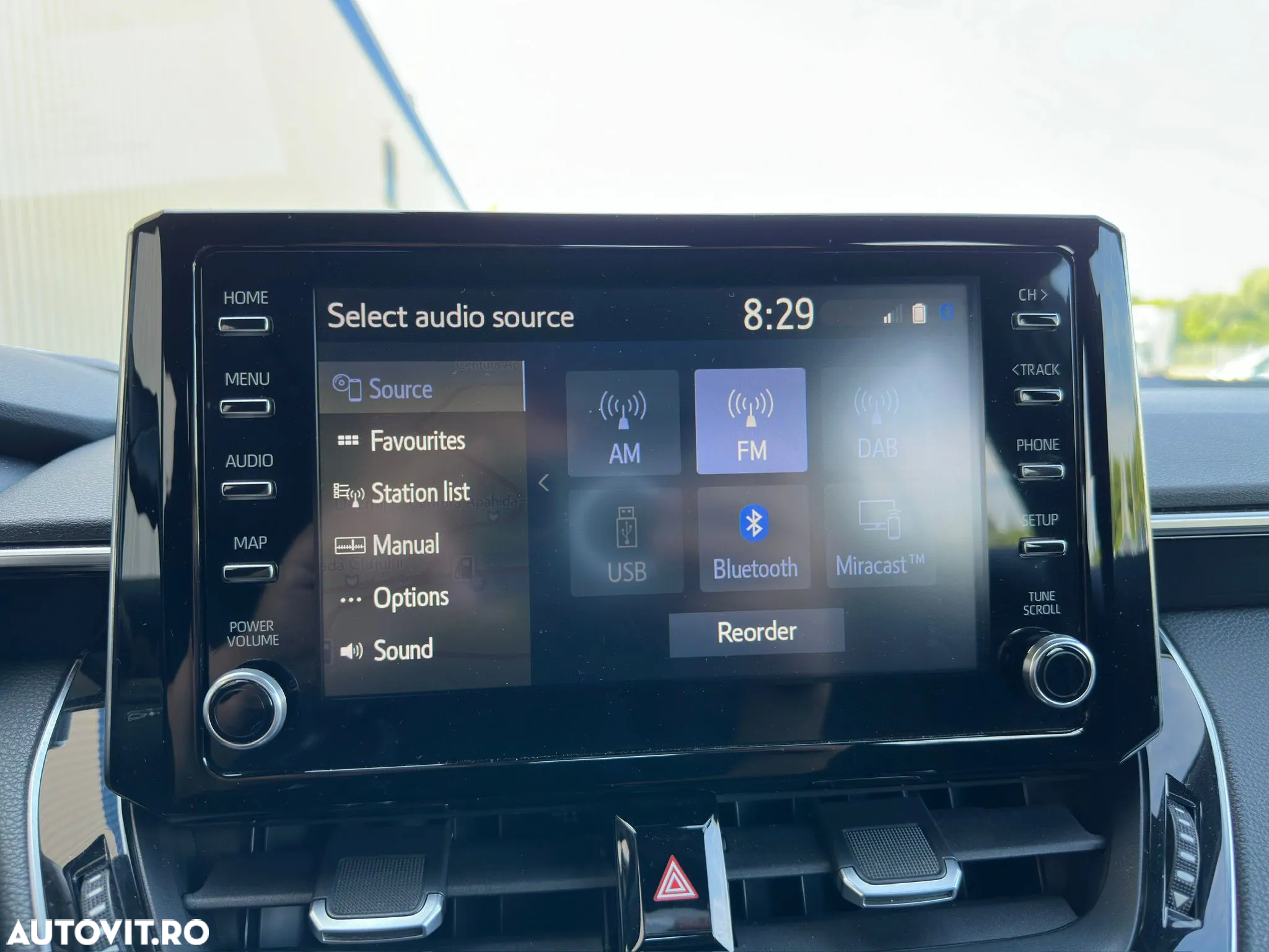 Toyota Corolla 1.8 HSD Dynamic - 17