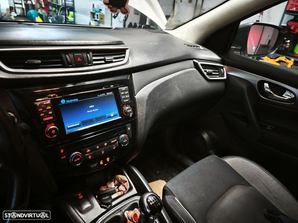 Nissan Qashqai 1.5 dCi N-Connecta Business - 16