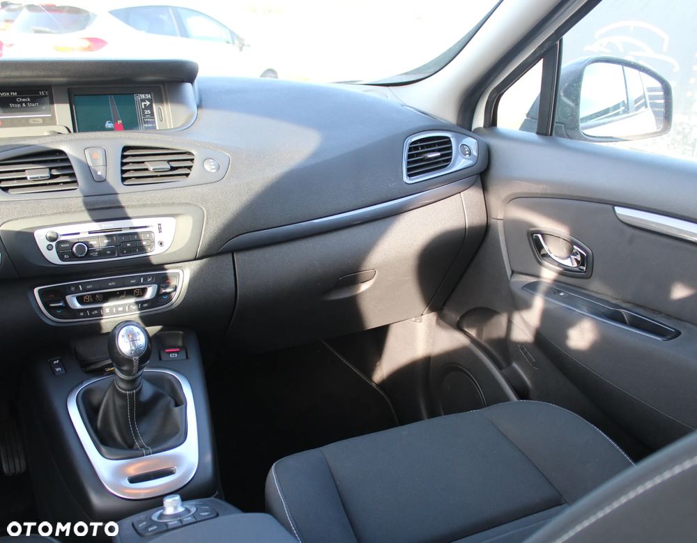 Renault Scenic - 30