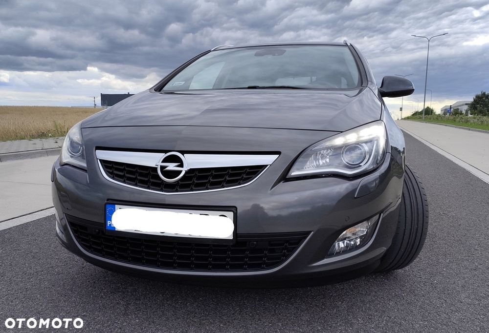 Opel Astra 1.6 Turbo Automatik - 3