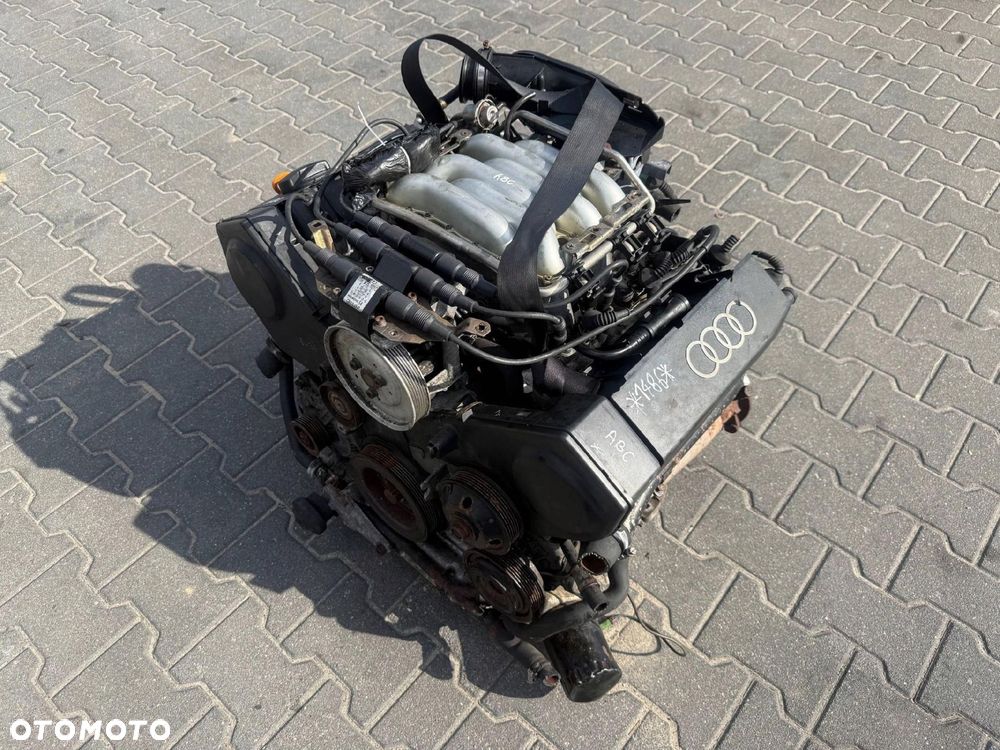SILNIK 2.6 V6 ABC AUDI A4 B5 2000 - 1