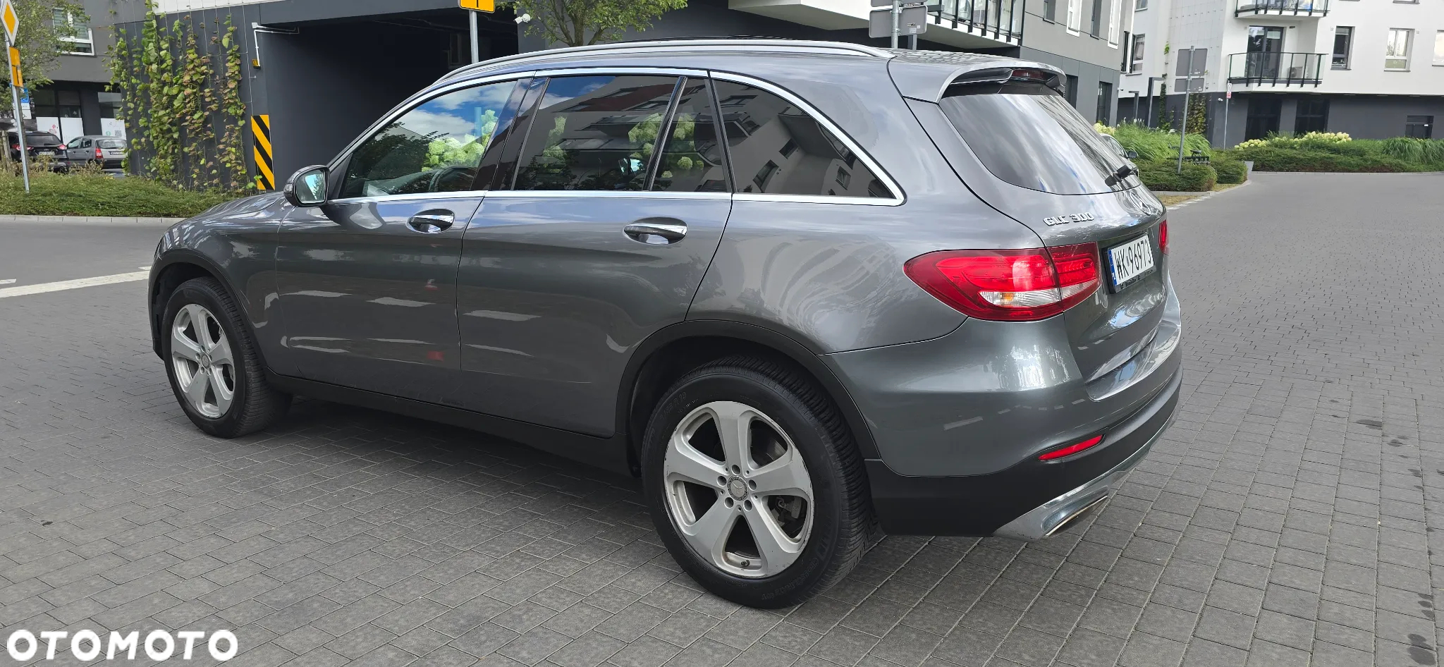 Mercedes-Benz GLC - 24