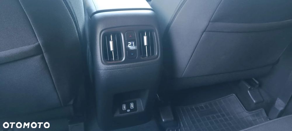 Hyundai Tucson 1.6 T-GDi HEV Executive 4WD - 13