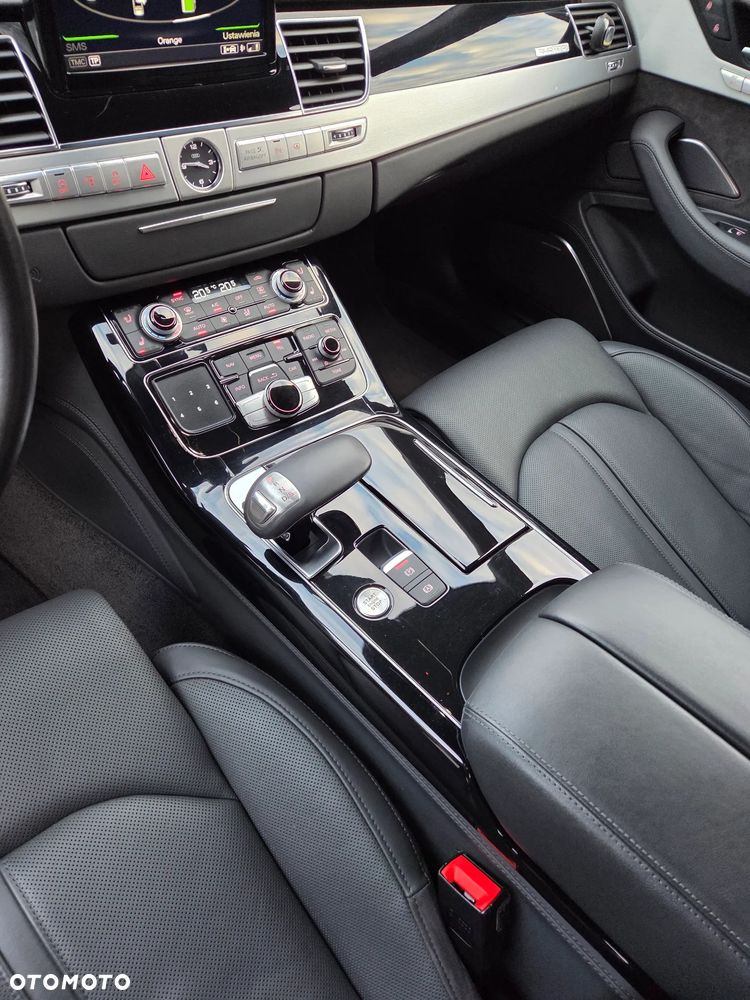 Audi A8 4.2 TDI L Quattro - 22