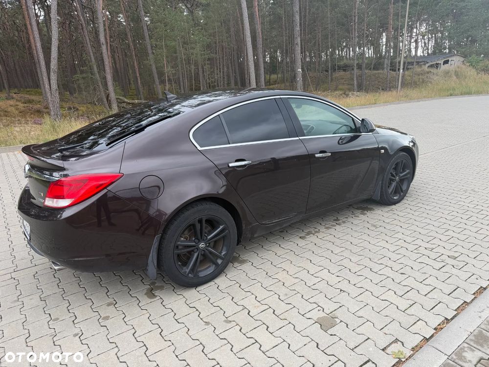 Opel Insignia 2.0 T Cosmo - 16