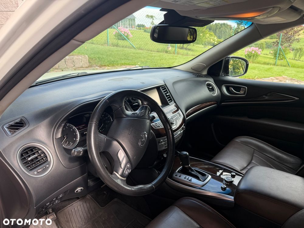 Infiniti QX60 - 10