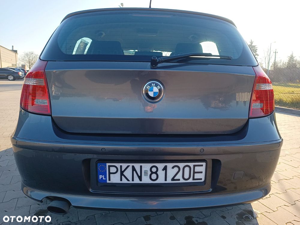 BMW Seria 1 120i - 2