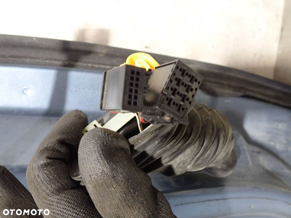 DRZWI LEWY PRZÓD SKODA OCTAVIA II 1.6TDI LIFT - 9