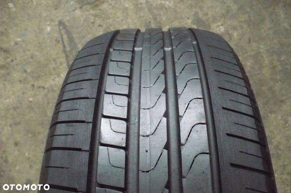 PIRELLI Cinturato P7 225/50R18 5,7mm 2016 - 1