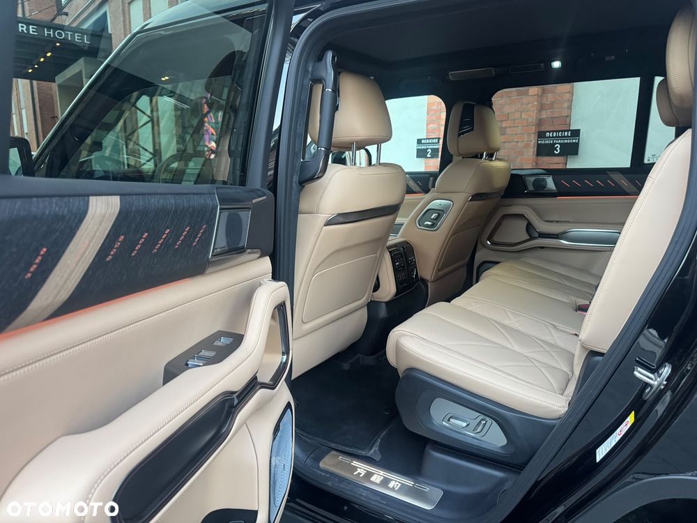 BYD Leopard 8 - 5
