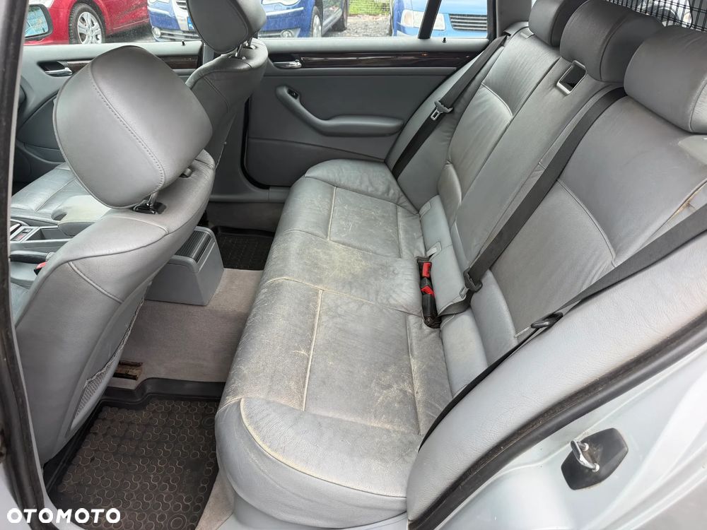 BMW Seria 3 - 10