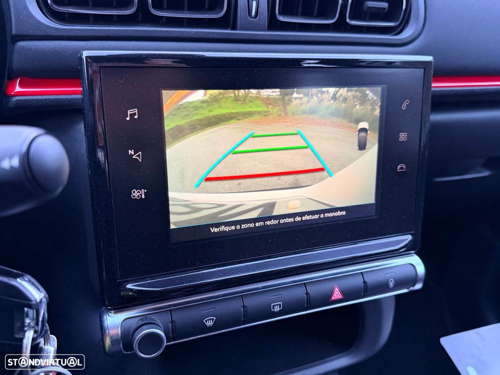 Citroën C3 1.2 PureTech Shine - 12