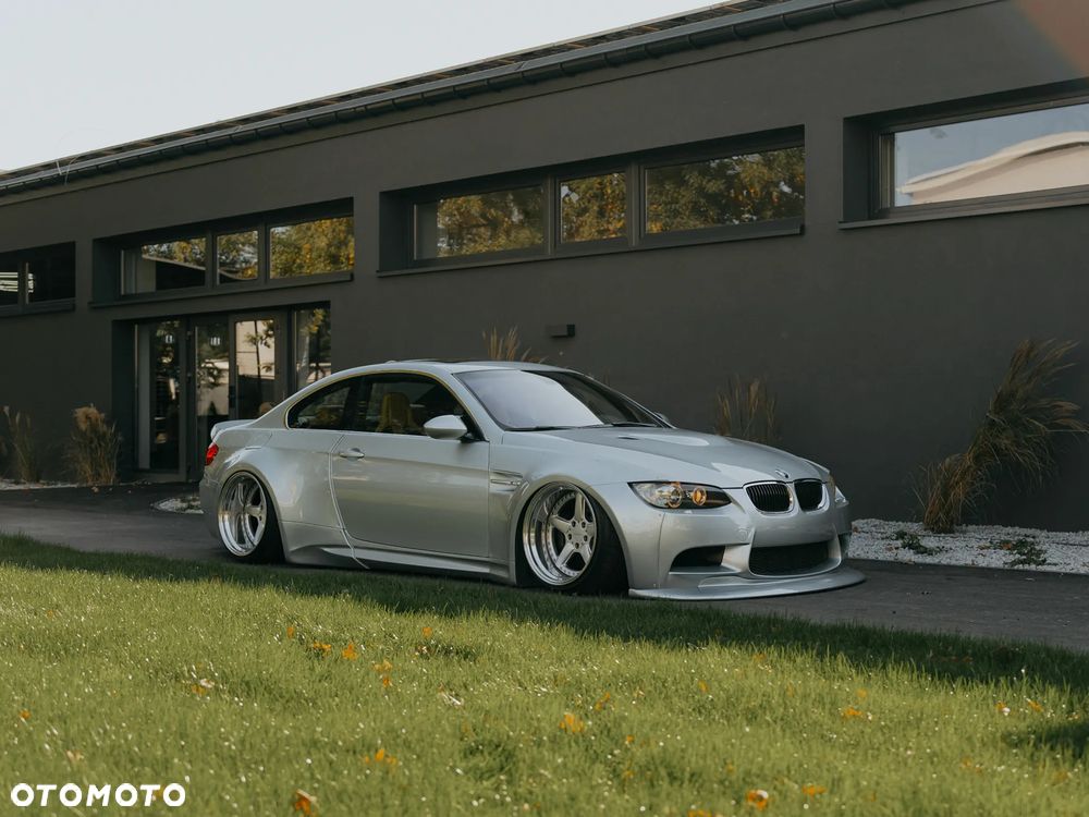 BMW M3 Standard - 1