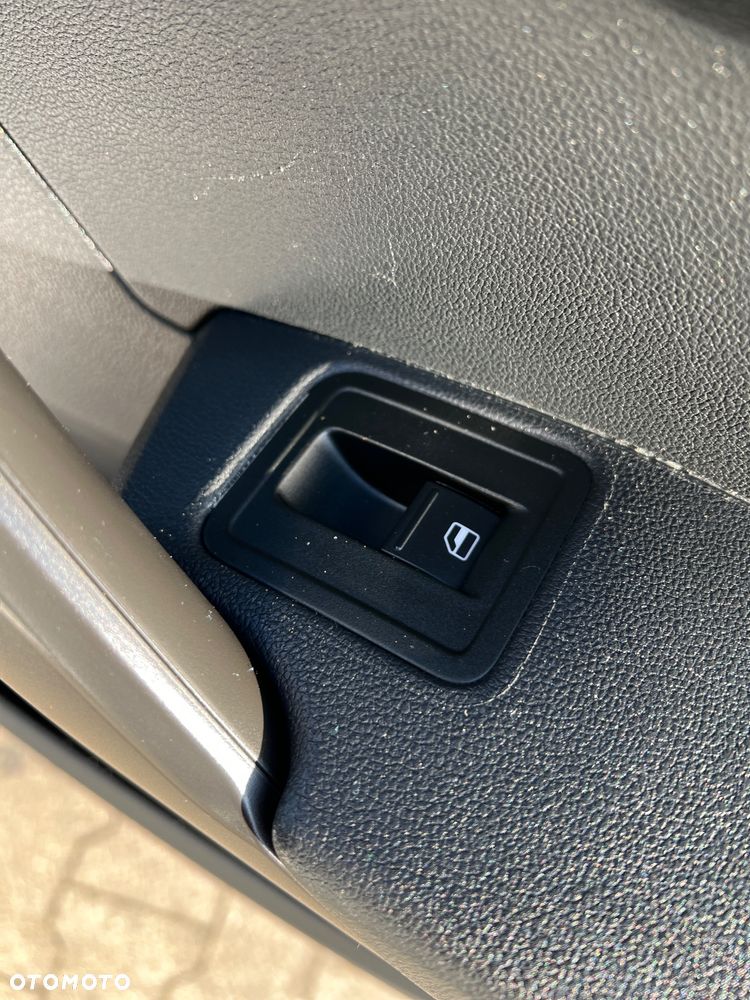 Volkswagen CADDY - 26