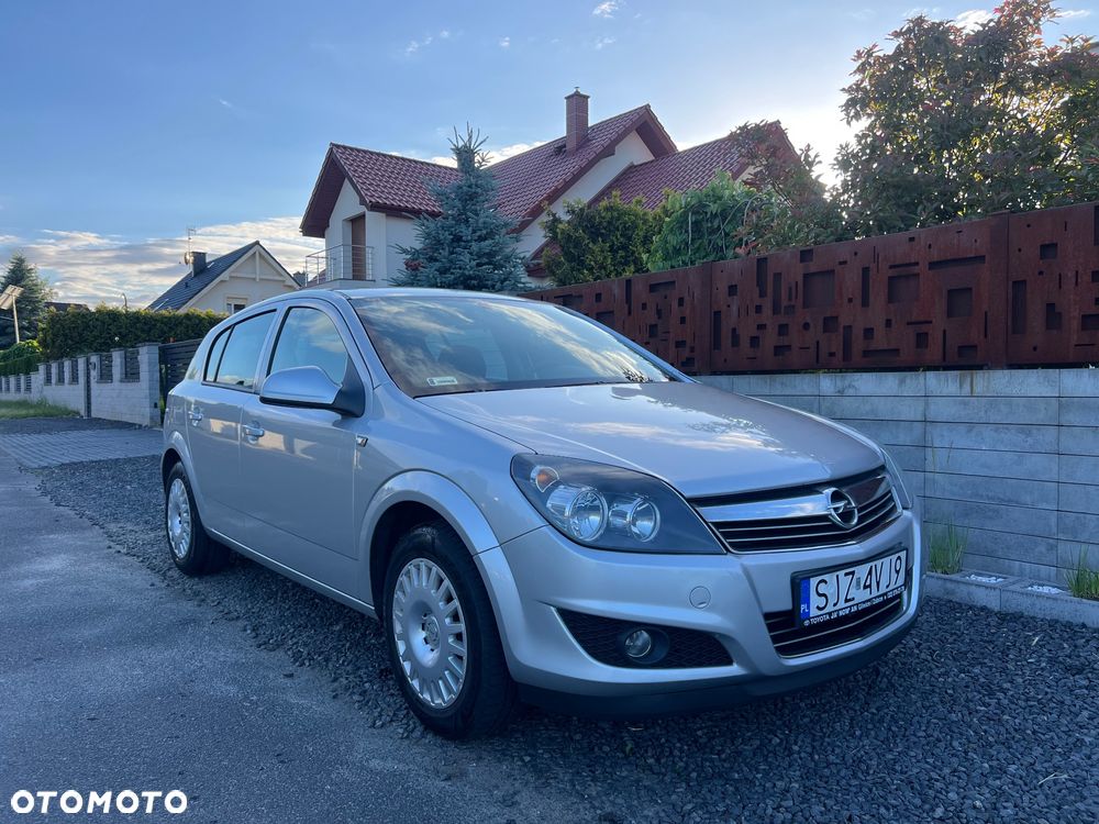 Opel Astra 1.6 Active - 1