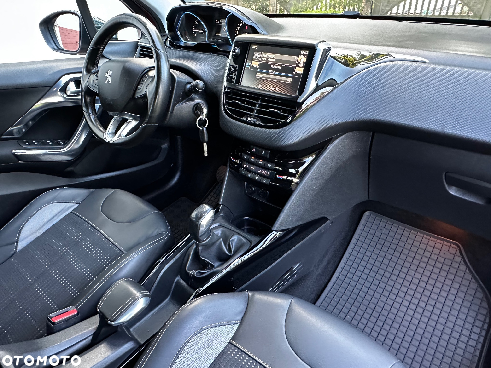Peugeot 2008 - 27