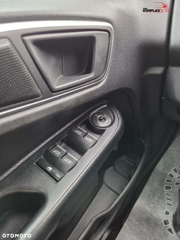 Ford B-MAX - 19