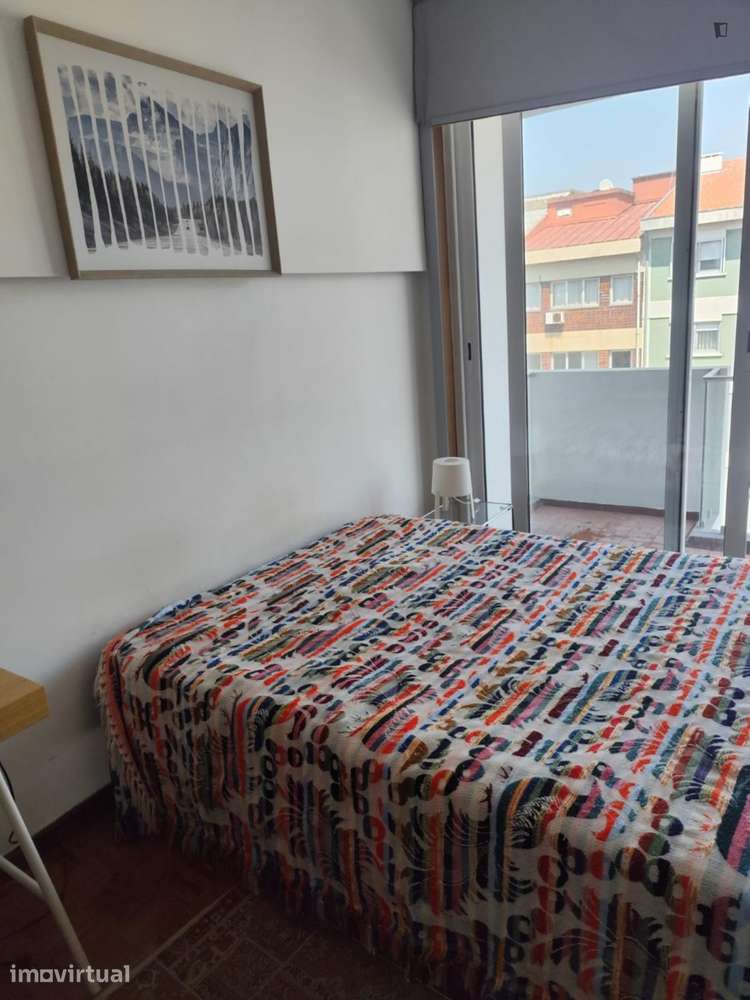 Quarto - localizado em Massarelos Porto - Grande imagem: 2/24