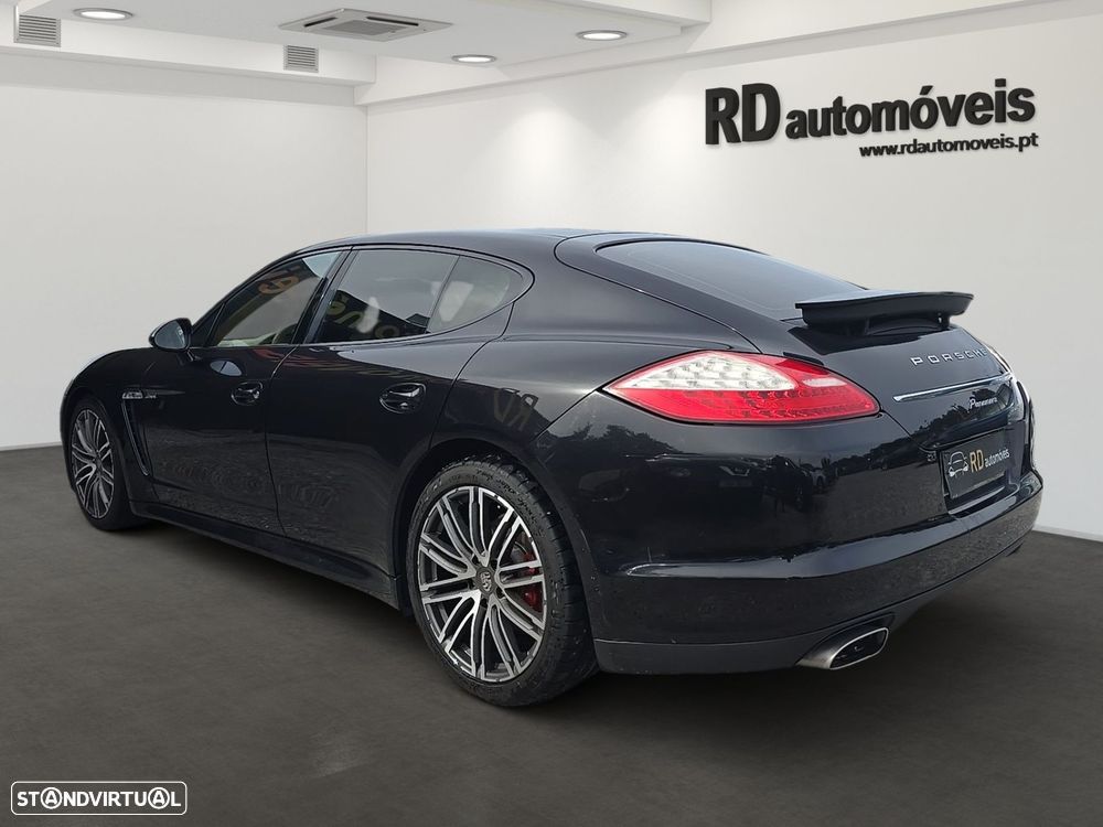 Porsche Panamera Sport Turismo - 4
