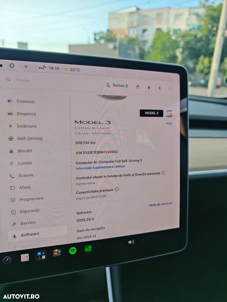 Tesla Model 3 - 21