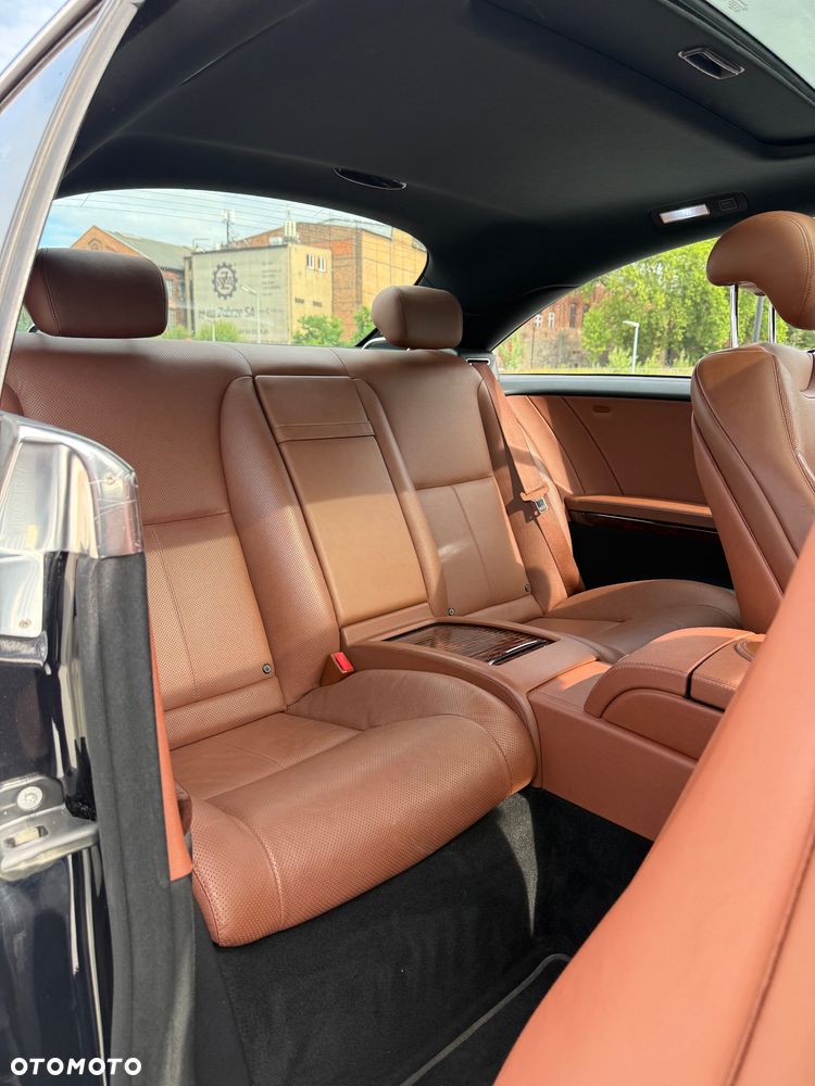 Mercedes-Benz CL 500 4Matic 7G-TRONIC - 33