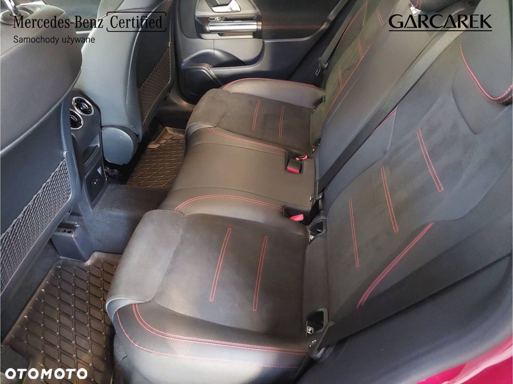 Mercedes-Benz Klasa B 180 d AMG Line 8G-DCT - 18