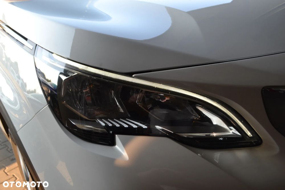 Peugeot 3008 - 13