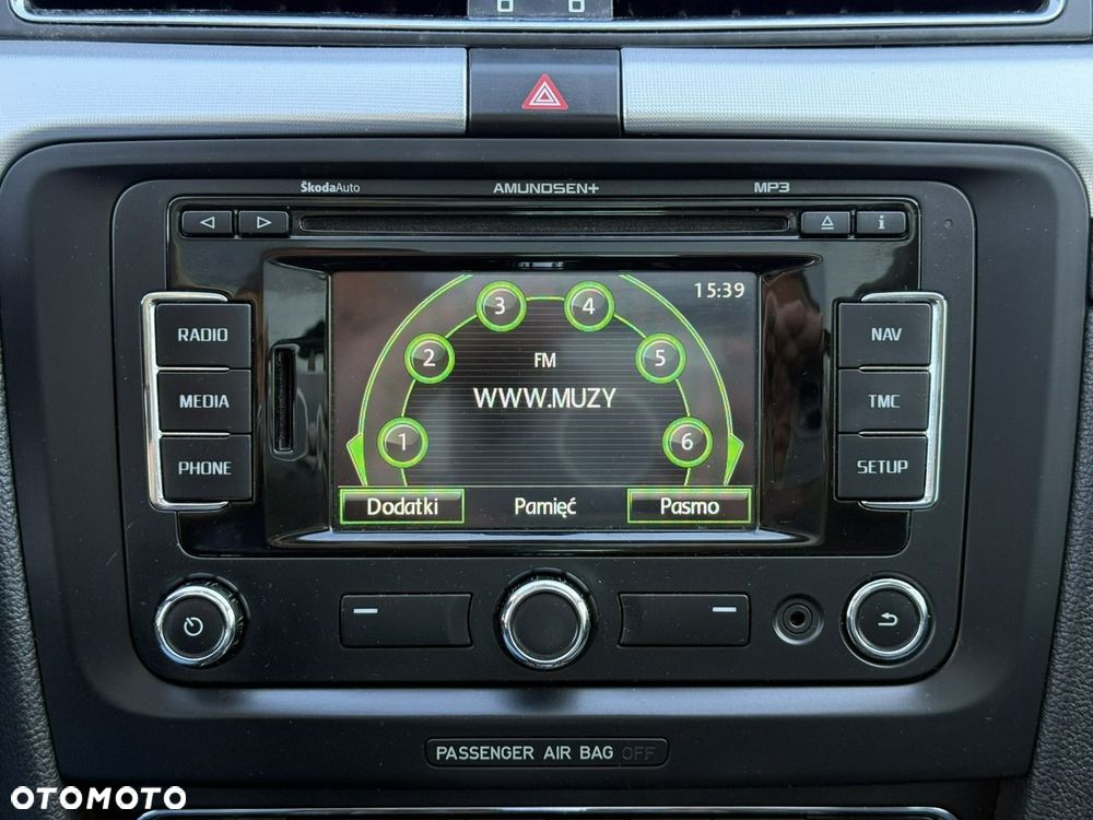 Skoda Superb 2.0 TDI Business DSG - 25
