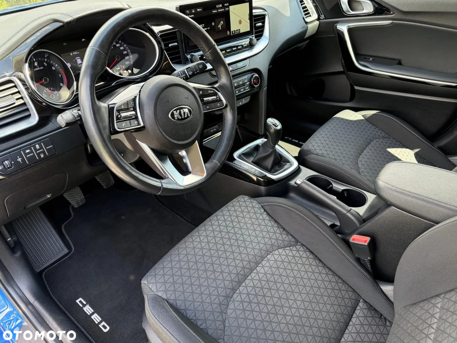 Kia Ceed - 2