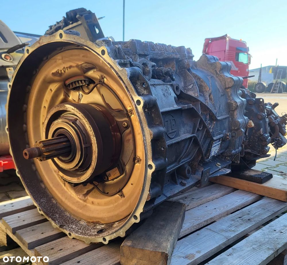 Skrzynia biegów TRAXON 12 TX 2826 - 2