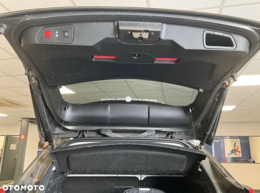 Peugeot 3008 1.2 PureTech Allure Pack S&S EAT8 - 10