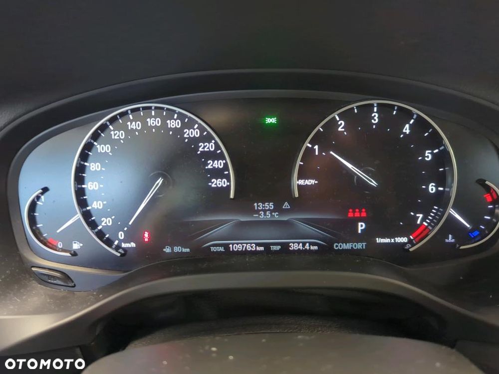 BMW X3 xDrive20i Advantage - 11