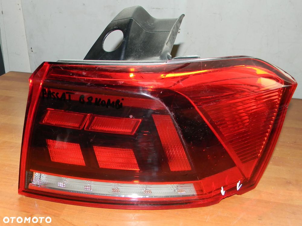 lampa prawa tył VW PASSAT B8 KOMBI EUROPA - 1