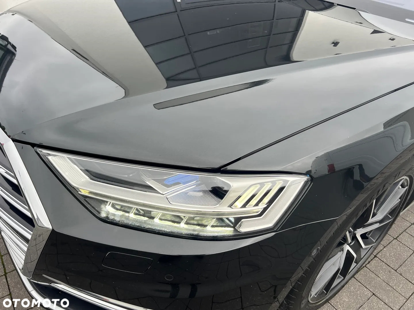 Audi A8 - 8