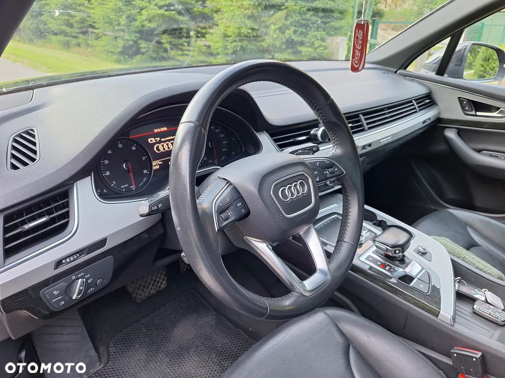 Audi Q7 - 8