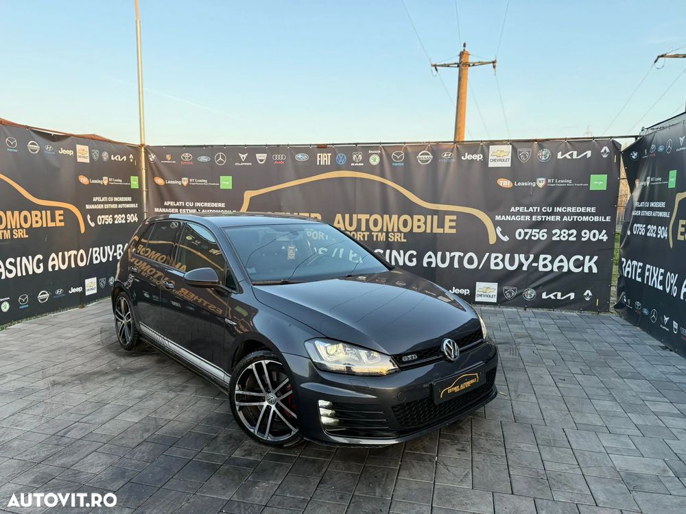 Volkswagen Golf 2.0 TDI BlueMotion Technology Comfortline - 3