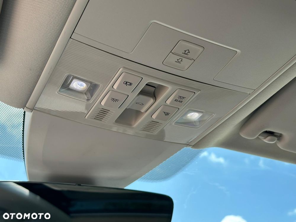 Volkswagen Passat Alltrack 2.0 TDI SCR 4Motion DSG - 36