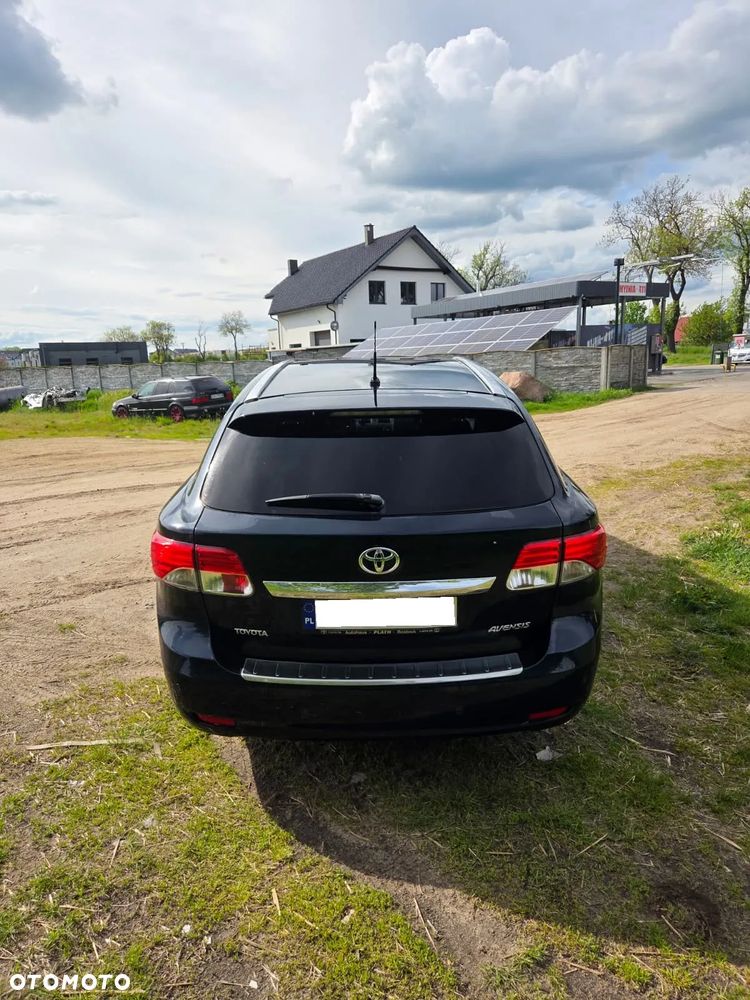 Toyota Avensis 2.0 D-4D - 2