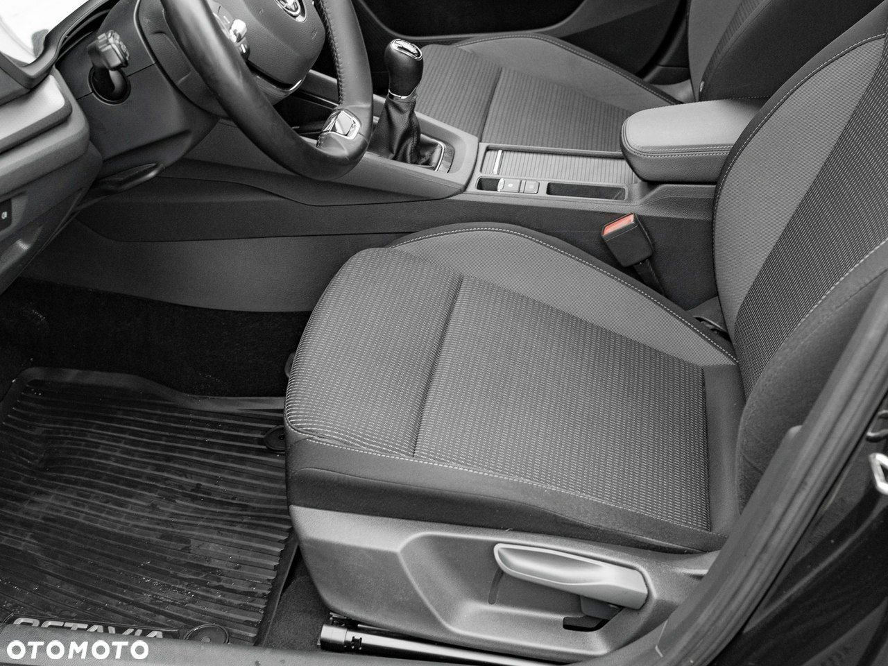 Skoda Octavia 1.5 TSI ACT Ambition - 13