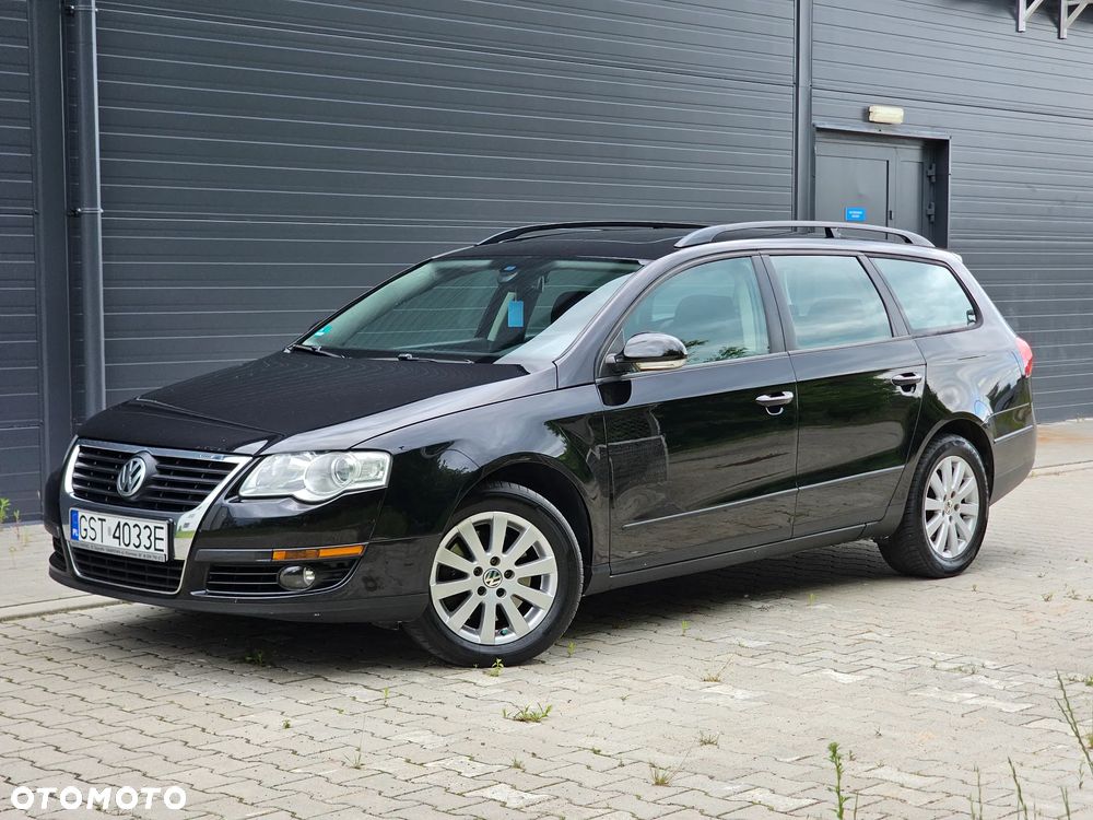 Volkswagen Passat 1.9 TDI DPF Sportline - 23