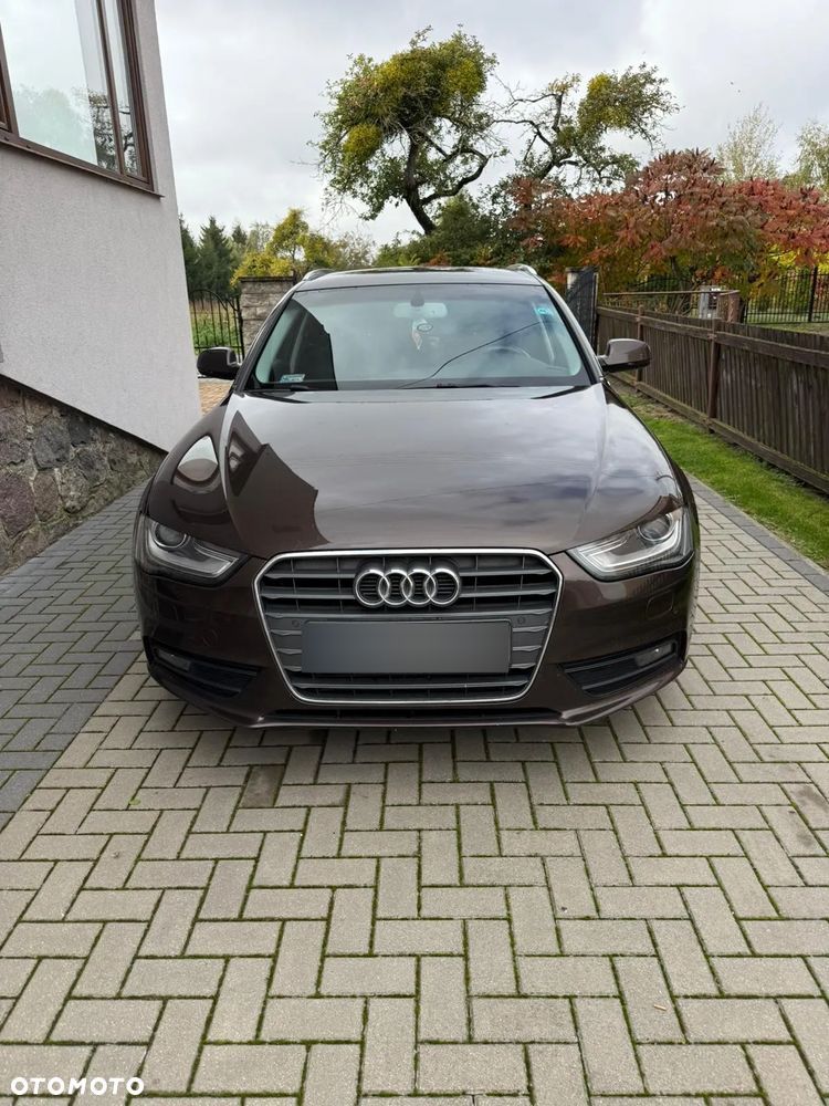 Audi A4 - 12